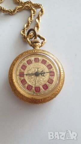 Дамски часовник медальон MONDAINE, снимка 5 - Антикварни и старинни предмети - 41938105