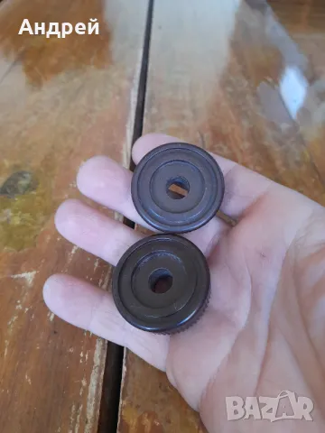 Стари копчета,врътки за радио приемник, снимка 2 - Други ценни предмети - 49546140