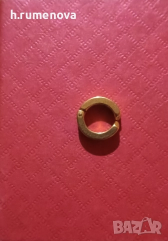 Висококачествени кръгли пънк обеци 