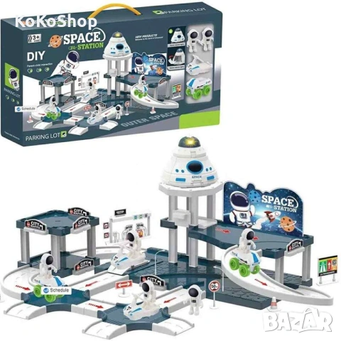 Космическа станция със совалка и астрановти, снимка 2 - Влакчета, самолети, хеликоптери - 53683619
