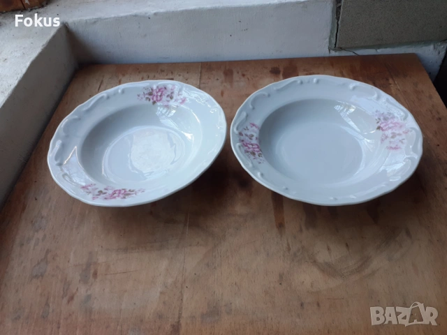 Български порцелан две чинии, снимка 2 - Антикварни и старинни предмети - 53268028