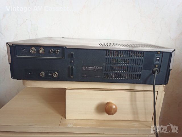 Продавам Betamax Видеорекордер Sony SL-200ME, снимка 4 - Плейъри, домашно кино, прожектори - 34186965