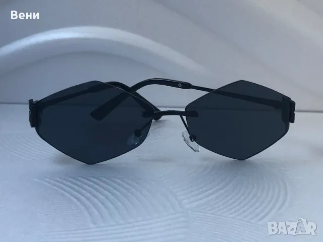 Топ модел дамски слънчеви очила miu, снимка 10 - Слънчеви и диоптрични очила - 49918228