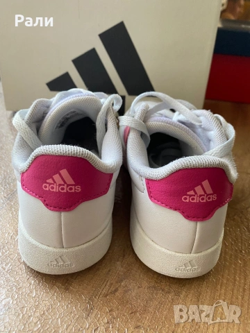 Маратонки adidas 32 номер, снимка 5 - Детски маратонки - 53807348