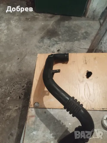 Тръба входящ въздух към турбо с тапа и датчик за Форд S max, снимка 3 - Автомобили и джипове - 50398882