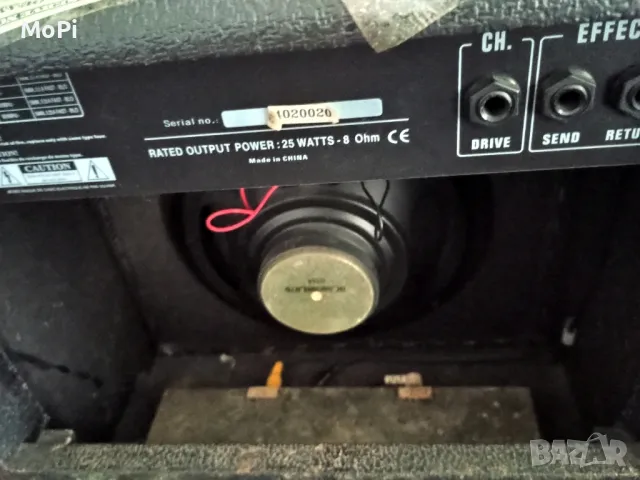 Китарен усилвател (кубе), снимка 2 - Китари - 48638424