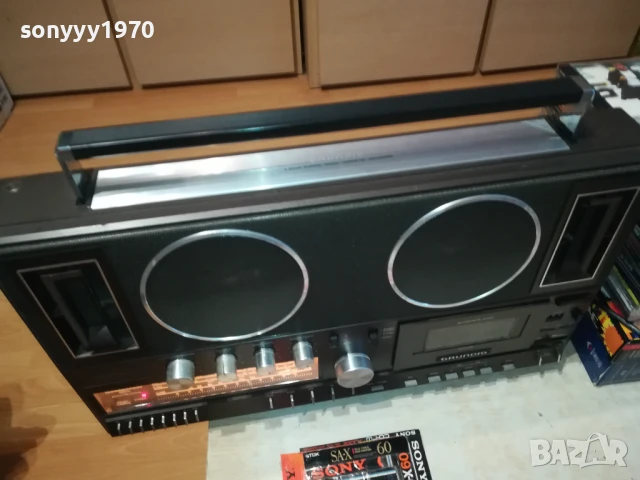 GRUNDIG-ИДЕАЛНА КОЛЕКЦИОНЕРСКА МАШИНА 1008251237, снимка 3 - Радиокасетофони, транзистори - 51315774
