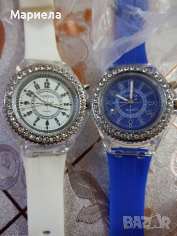 Дамски интересен часовник -  светещ, прозрачен, гривна, снимка 5 - Дамски - 27207930