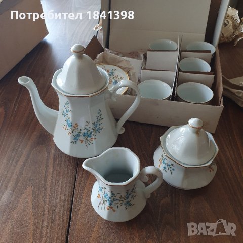 Български порцеланов сервиз за кафе, снимка 1 - Сервизи - 42722333