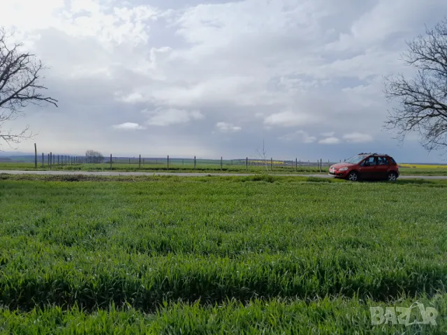 Продавам парцел преди с. Яребична 4дек с разрешително за строеж на хале 165 кв. метра, снимка 15 - Парцели - 37994951