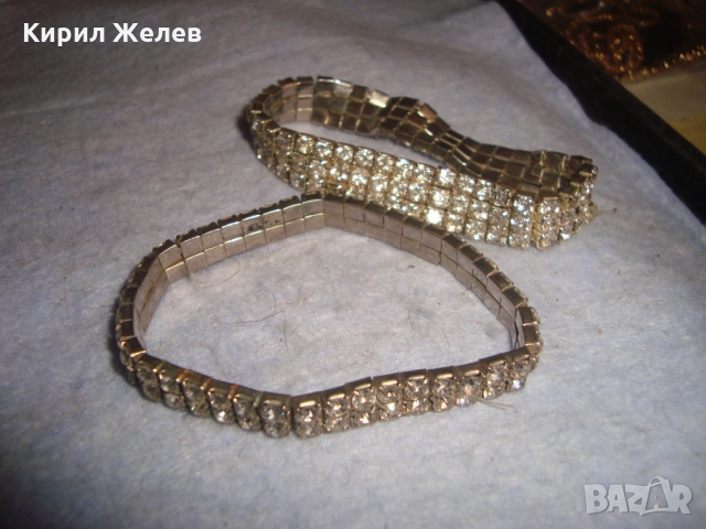 2 СТАРИ ПОСРЕБРЕНИ РАЗТЕГЛИВИ ВИНТИДЖ ГРИВНИ с ФАСЕТИРАНИ КРИСТАЛИ 20781, снимка 3 - Гривни - 36064040