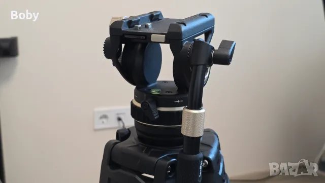 Професионален карбонов видео статив Smallrig FreeBlazer Heavy-Duty Carbon Tripod Kit AD-100, снимка 4 - Чанти, стативи, аксесоари - 55815026