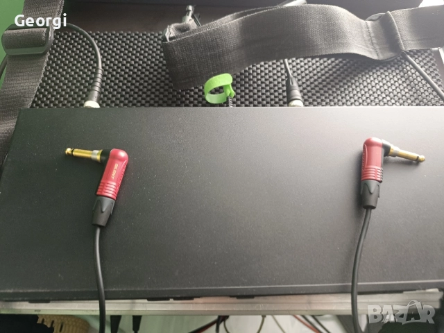 Dual Wireless system the t.bone free solo Twin PT 590 MHz, снимка 4 - Китари - 51507018