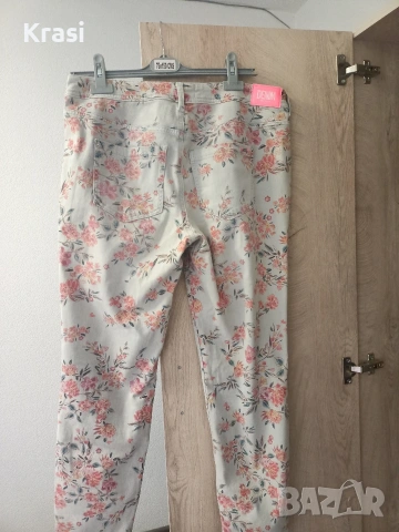 Дамски дънки марка Деним , снимка 2 - Дънки - 53664781