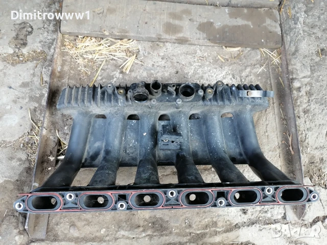 Всмукателен колектор бмв е39 520и , снимка 3 - Части - 51240865
