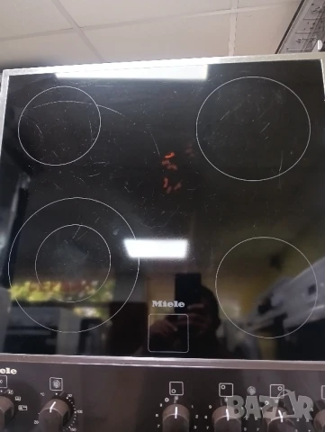 Кафява печка за вграждане с керамичен плот Миеле Miele с две години гаранция!, снимка 10 - Печки, фурни - 51372036