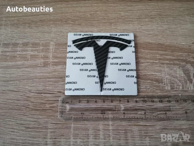 задно лого Tesla Model Y карбон, снимка 2 - Аксесоари и консумативи - 51977236