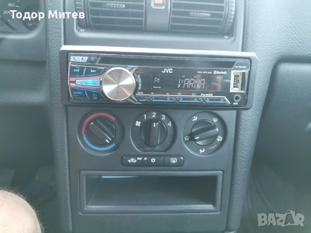 JVC KD-R 852BT, снимка 8 - Аудиосистеми - 50787202