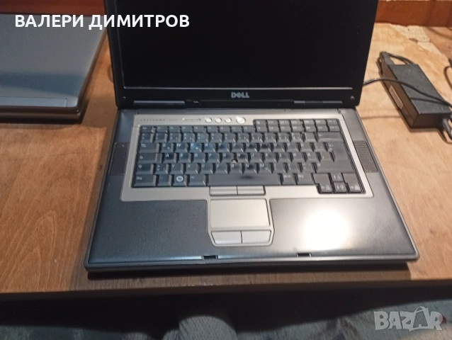 Продавам лаптоп dell  d-830, снимка 4 - Части за лаптопи - 53763572