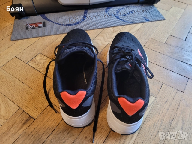 Продавам маратонки Adidas, 42 номер, снимка 4 - Маратонки - 52687353