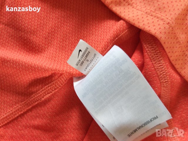 Nike - страхотна дамска тениска, снимка 6 - Тениски - 41978935