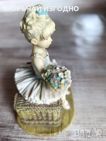 Колекционерска фигура, снимка 5 - Статуетки - 49968753