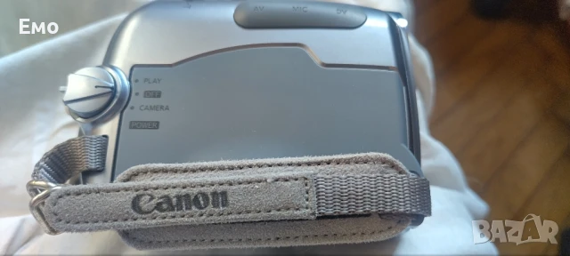 Цифрова видеокамера Canon MV900