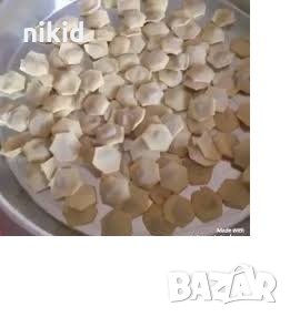 61 дупки Пластмасов Уред форма за правене на равиоли пелмени паста с плънка пластмасов резец Манти  , снимка 5 - Форми - 33924284