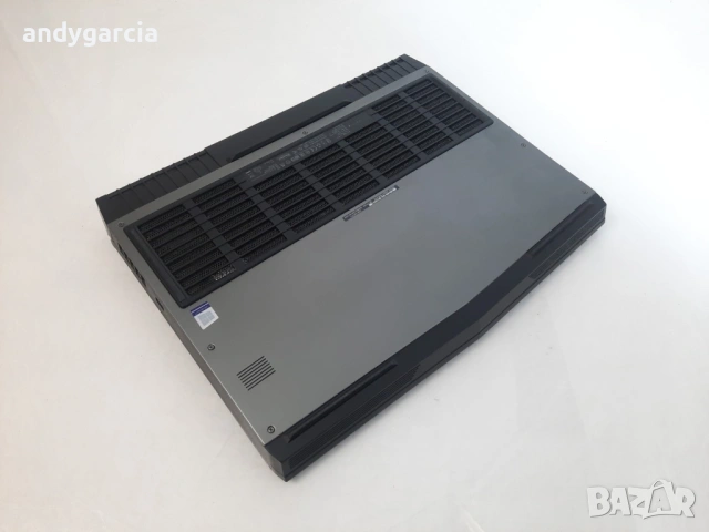 Dell Alienware 17 R4/Intel Core i7-7820HK/NVidia GTX 1080 8GB 200W/16GB RAM/512GB SSD/QHD IPS 120hz, снимка 7 - Лаптопи за игри - 53535131