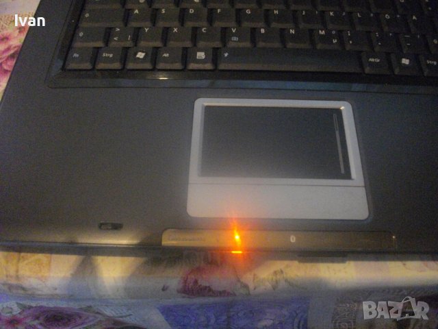 ASUS PRO55S-Лаптоп 15,4"/39,1см/-Двуядрен Intel Core Duo T5800 2,00 GHz/RAM 3 GB/HD 320 GB/64 bit, снимка 2 - Лаптопи за работа - 42638353