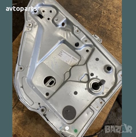 Skoda fabia 2005г хечбег стъклоповдигач заден ляв, снимка 2 - Части - 40385322