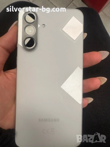 Като нов Samsung A56 за части
