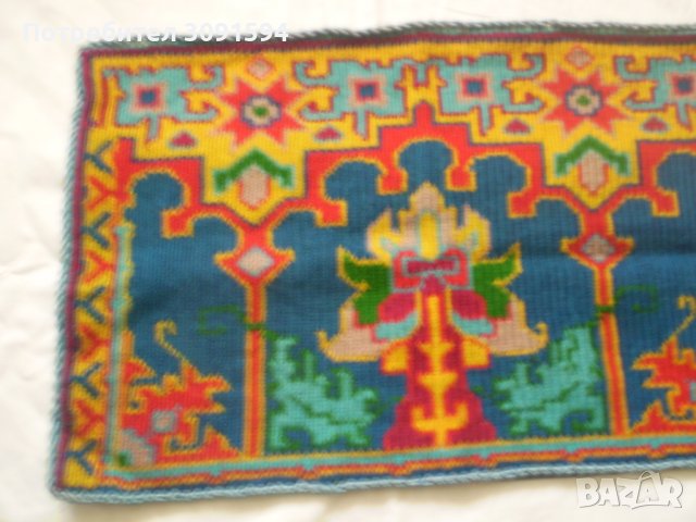 19ти век Ръчно плетена Възглавница многоцветни вълнени конци, снимка 3 - Антикварни и старинни предмети - 39496037