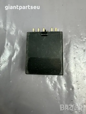 РЕЛЕ Горивна Помпа за Мерцедес Mercedes-benz W124 0035451905