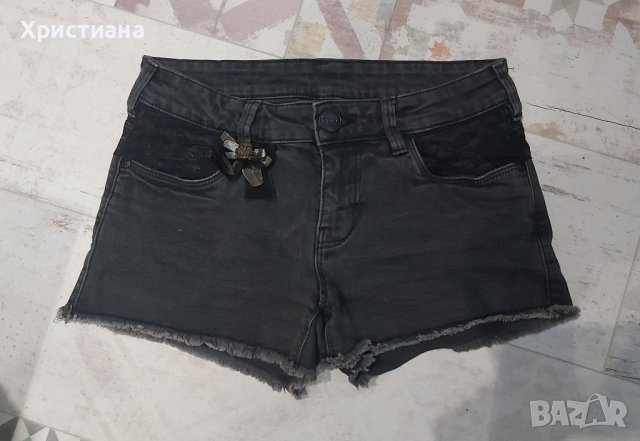 Дамски къси гащи с дантела, снимка 2 - Къси панталони и бермуди - 41681542