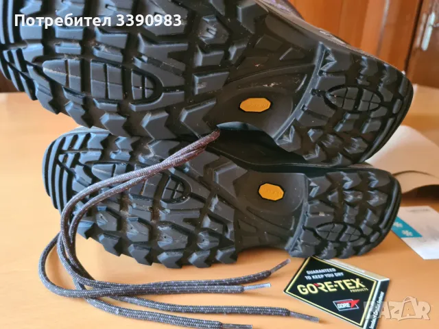 Туристически обувки LOWA RENEGADE GTX MID Ws, снимка 8 - Спортна екипировка - 48909208