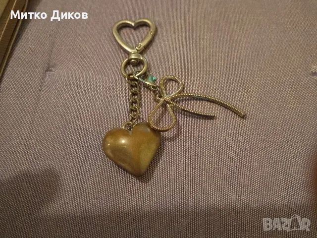 Kлюодържатели Найк,Mohito -нов за чанта ,Kent с отварачка ,авт.гума и биела,Pom-Bar и други се, снимка 5 - Колекции - 56093726