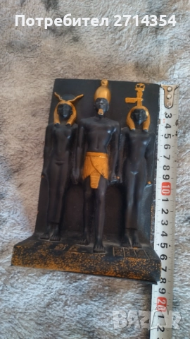Статуетка триадите Менкаура, снимка 3 - Статуетки - 52270360