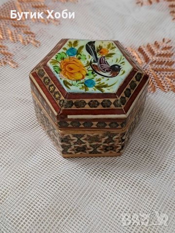 Малка дървена кутийка, Сирия