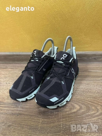 Дамски Маратонки On Running Cloudflyer , размер 37.5, снимка 3 - Маратонки - 51800703