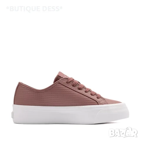 Calvin Klein Vulc Flatf - Оригинални дамски кецове , снимка 2 - Кецове - 56309523