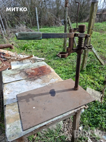 Стойка за Дрелка