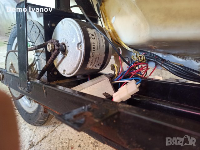 Сгъваем електрически скутер, снимка 10 - Мотоциклети и мототехника - 41873976