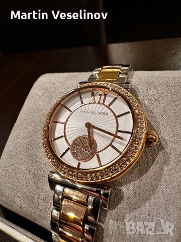 Часовник Michael Kors