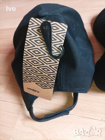Шапка с козирка Umbro, снимка 4 - Шапки - 56079739