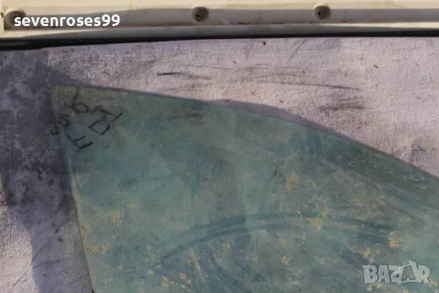 Стъкло предно дясно Форд Фокус 1 2001 4врати Ford Focus 1, снимка 2 - Части - 48580254