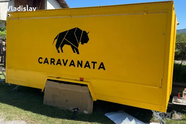 Търговска каравана / мобилна кухня, снимка 4 - Каравани и кемпери - 47368913