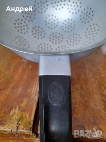 Стара алуминиева цедка,гевгир #11, снимка 3 - Други ценни предмети - 53191974