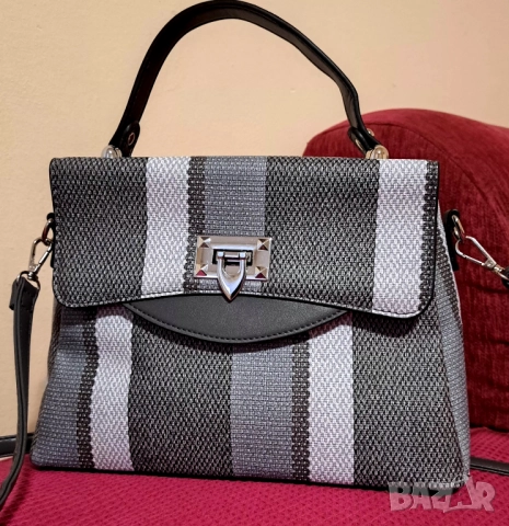 Дамска чанта сива гама