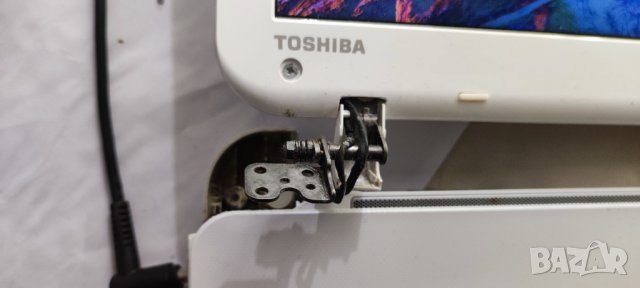 Лаптоп Toshiba L50-B-1DZ, снимка 3 - Лаптопи за работа - 39317493